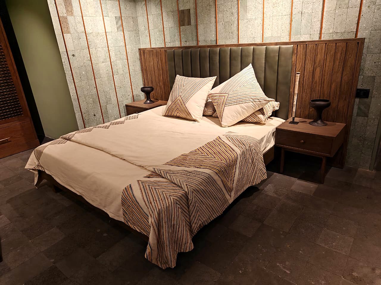 KAYU Master Bedroom — Teak Setting